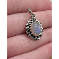 Echt zilveren hanger met Maansteen 